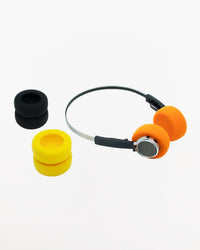 Cassette Player [Kurt] + Bluetooth Headphone